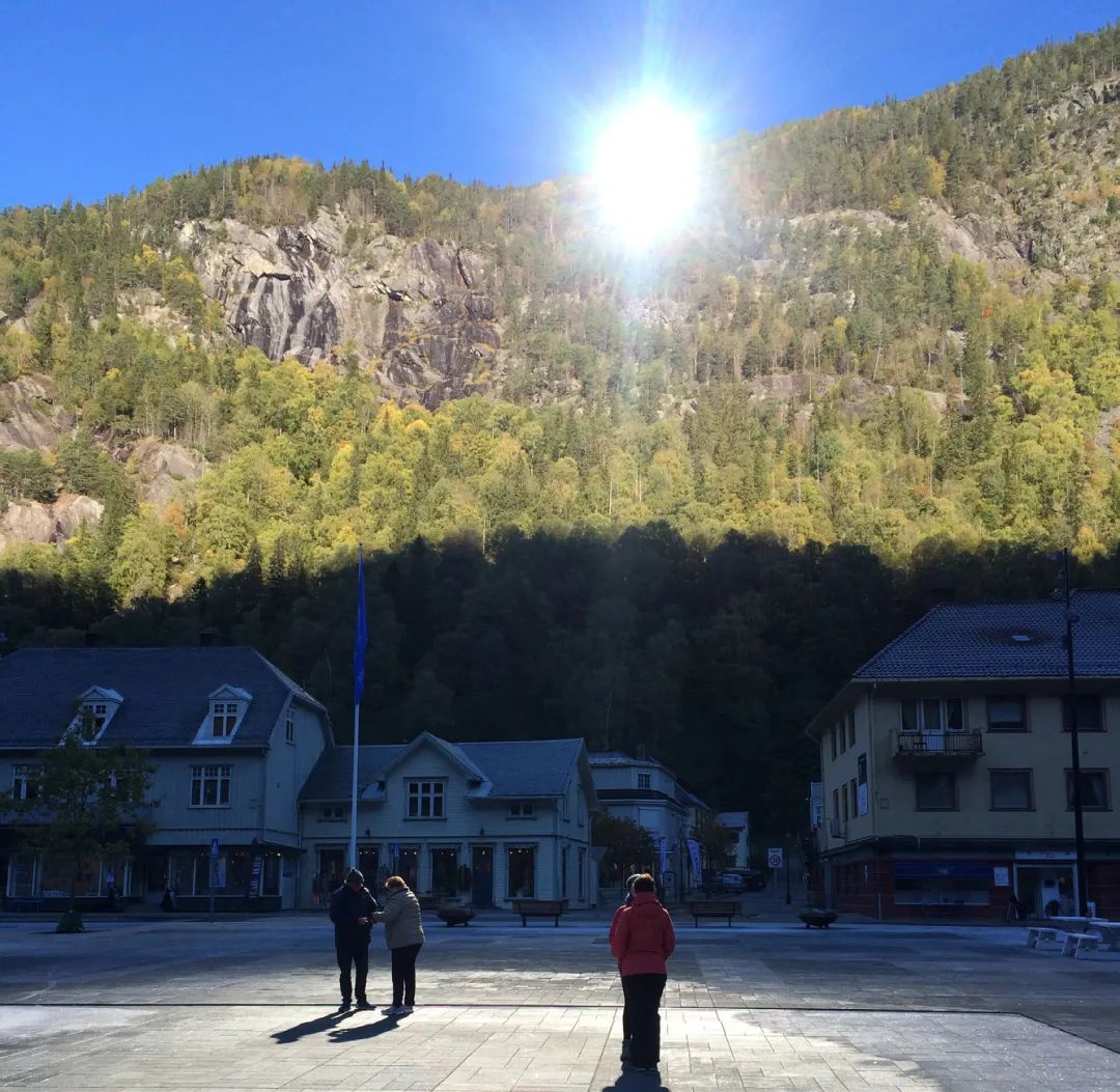 Mirror, Mirror in the Tomb 2.jpg 图片